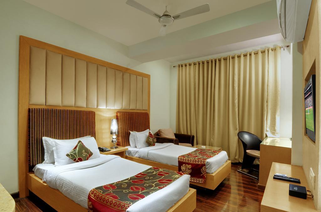 Hotel Balaji Central Ratlam Bilik gambar