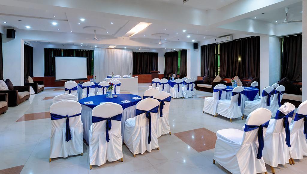 Hotel Balaji Central Ratlam Luaran gambar